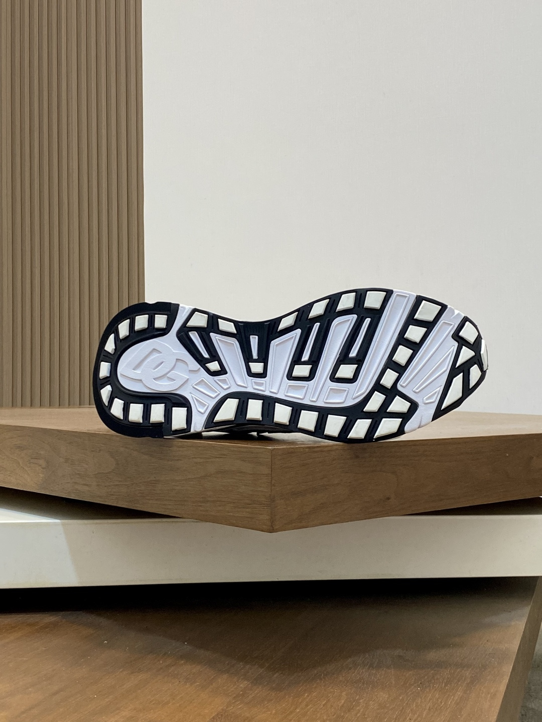 olce & Gabbana shoe